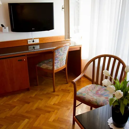 Adria Hotel